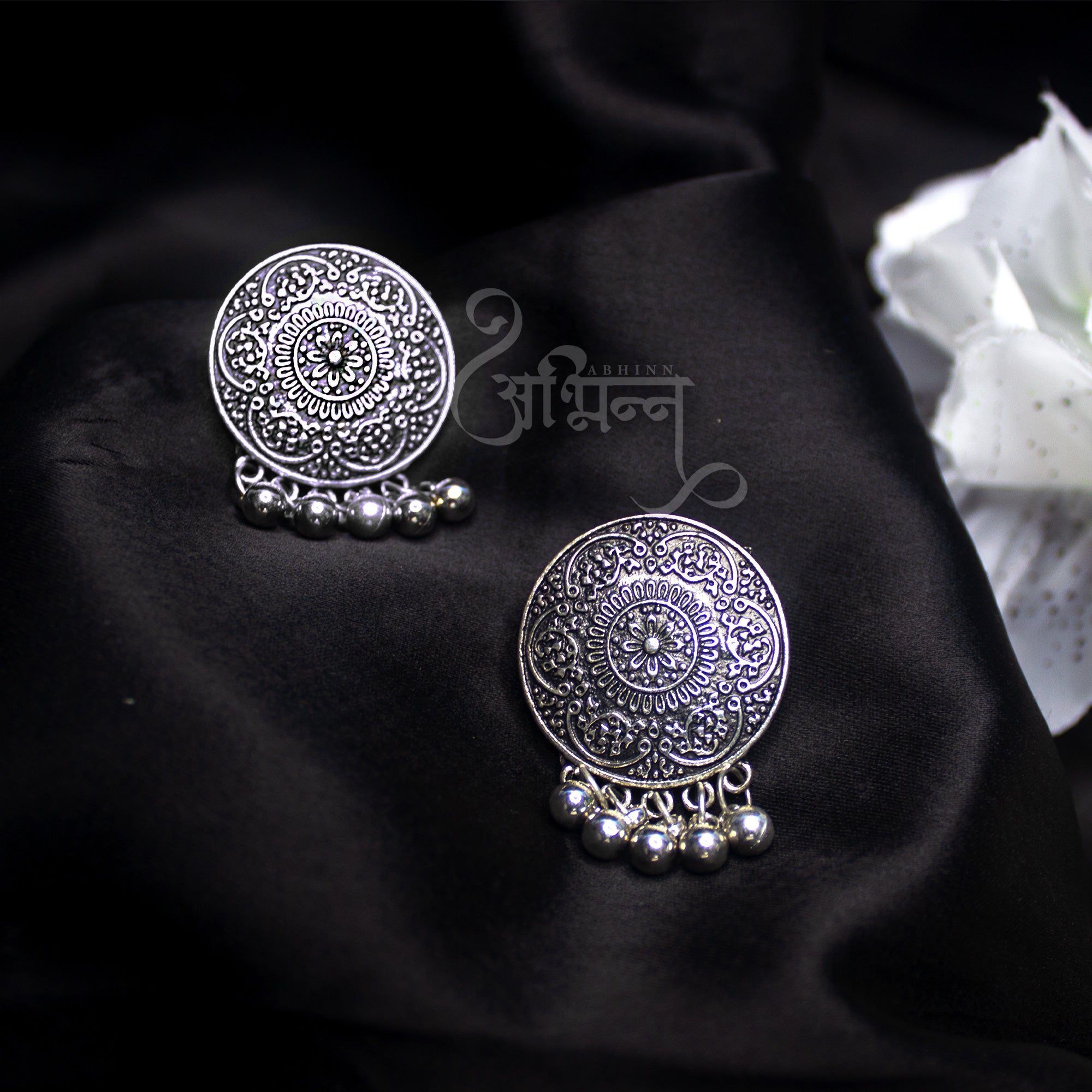 Abhinn Floral Design Silver Oxidised Stud Earring With Silver Beads For Women