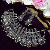 Abhinn Silver Oxidised Trendy Floral Design Necklace Set For Women